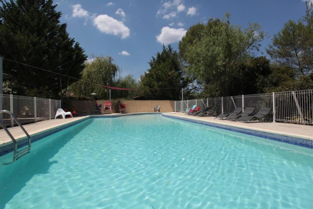 Gite Avec Piscine Et Climatisation Buzignargues Exterior photo